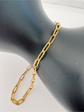 Dainty Gold Tone Paperclip Chain Bracelet